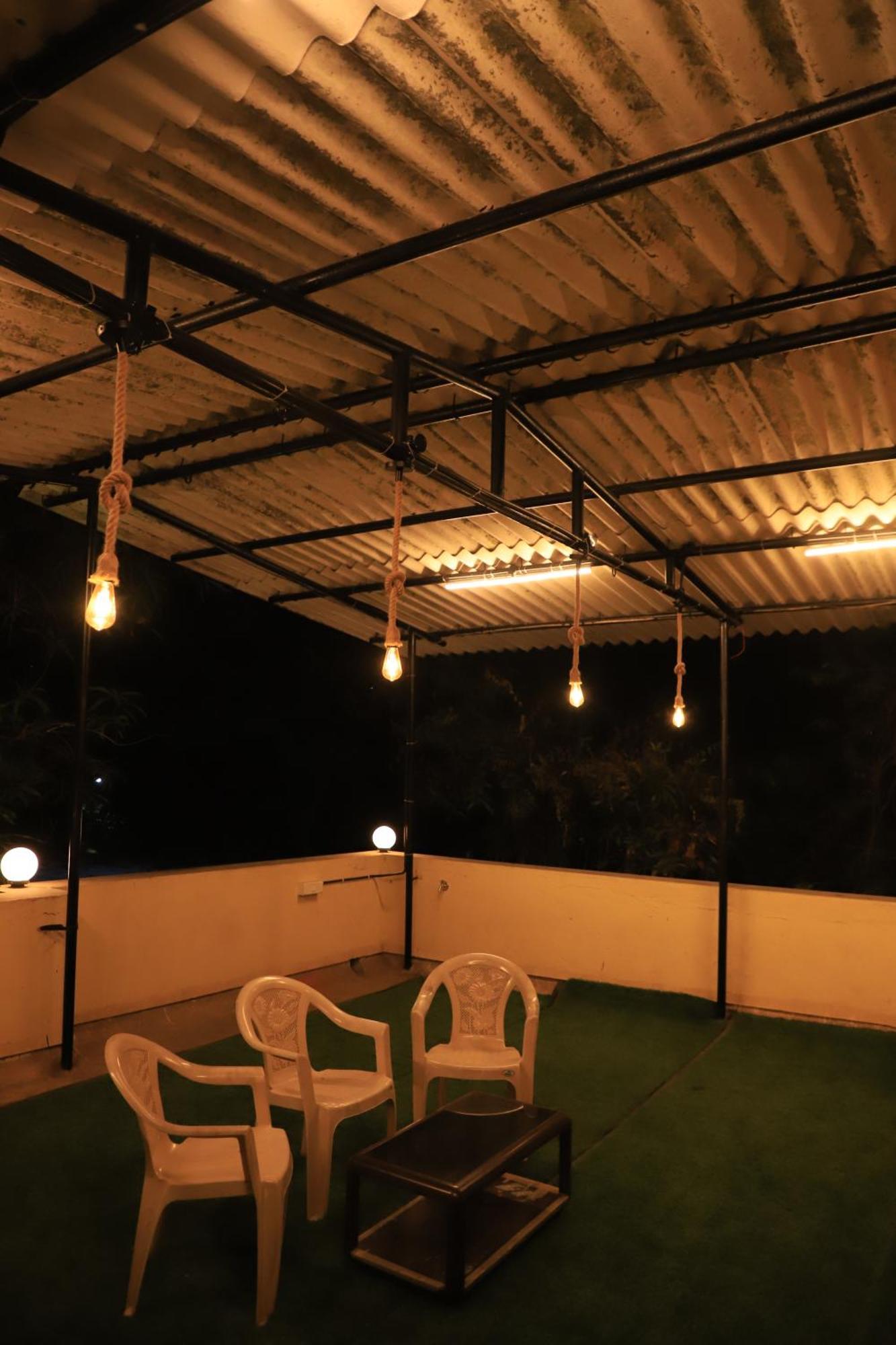 קארג'אט Hemharsh Holiday Home With Pool מראה חיצוני תמונה